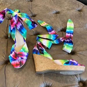 NWOT Memory Foam Wedge Sandals